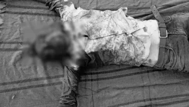 गुरुग्राम पुलिस आरोपी को गिरफ्तार करते हुए – क्लर्क हत्या मामला