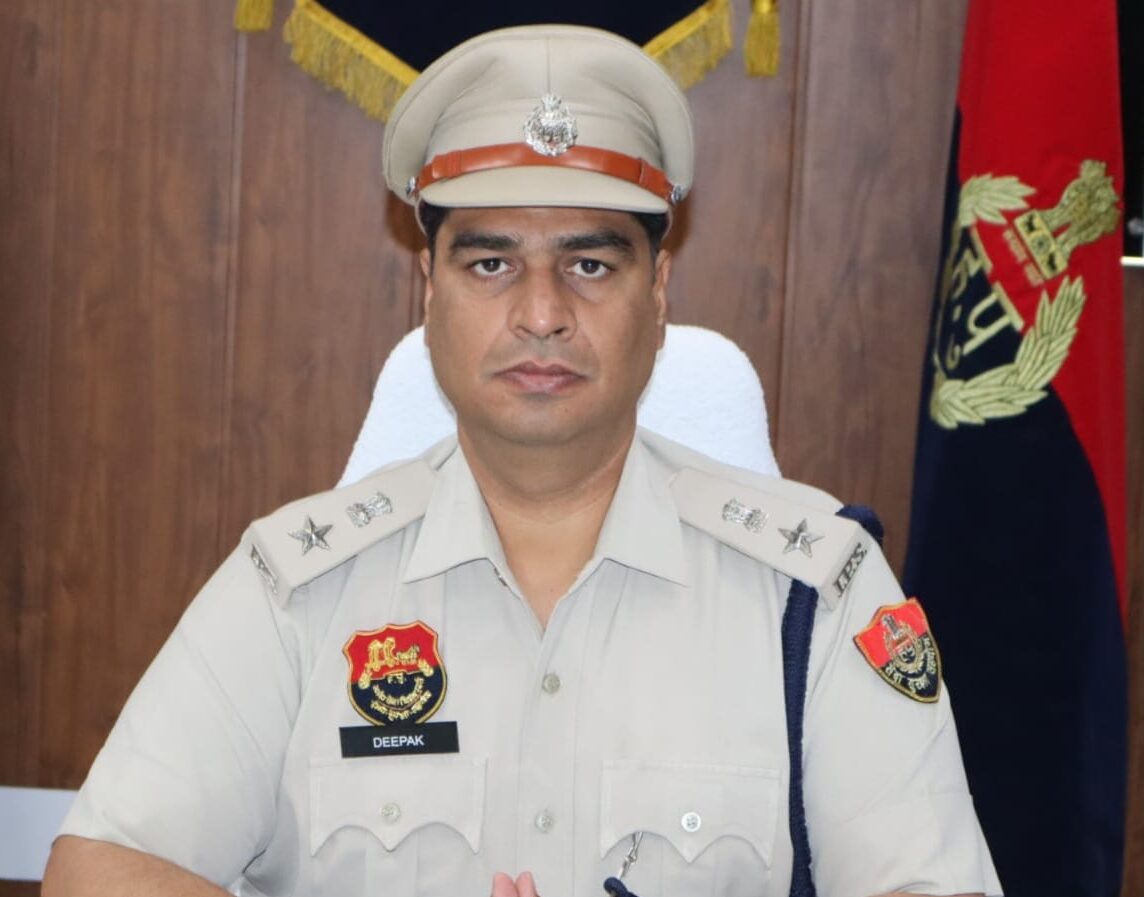 एसआईआर फॉर्म के नाम पर साइबर ठगों से रहें सतर्क, किसी को न दें ओटीपी: एसपी दीपक सहारण