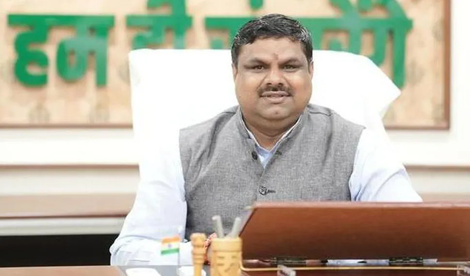 आकाशवाणी पर स्कूल शिक्षा मंत्री गजेंद्र यादव की विशेष भेंटवार्ता का प्रसारण 26 जून को