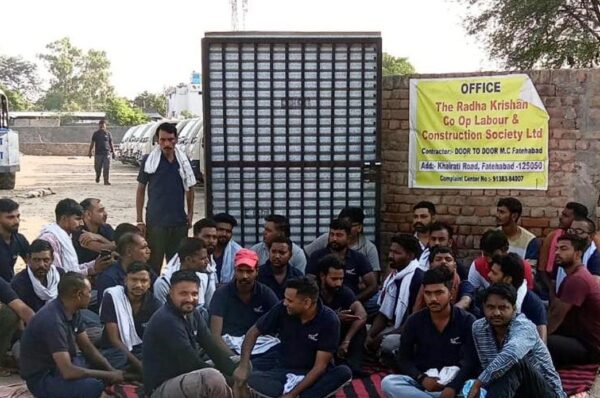 फतेहाबाद में डोर-टू-डोर कचरा संग्रहण ठप, वेतन न मिलने पर दूसरे दिन भी हड़ताल जारी