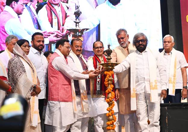 शिवराज सिंह ने लॉन्च किया ‘लखपति दीदी डैशबोर्ड’ और ‘शी लीप्स’ प्लेटफॉर्म, छह करोड़ महिलाओं को लखपति बनाने का लक्ष्य