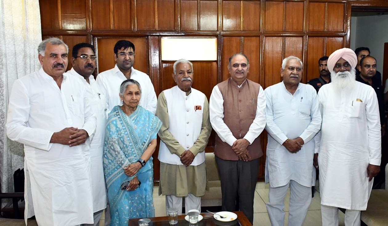 हरियाणा विधानसभा की विशेषाधिकार समिति ने किया एचएयू का दौरा, कृषि अनुसंधान और नवाचार कार्यों की सराहना