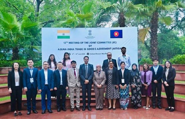 भारत-आसियान द्विपक्षीय व्यापार 2025-26 में 128 अरब डॉलर पहुंचा, व्यापार समझौते की समीक्षा तेज