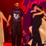 Jasmin Sandlas Engagement: लाइव कॉन्सर्ट में जैस्मिन सैंडलस ने की सगाई की घोषणा, मंगेतर शेखर चौधरी को मंच पर बुलाया