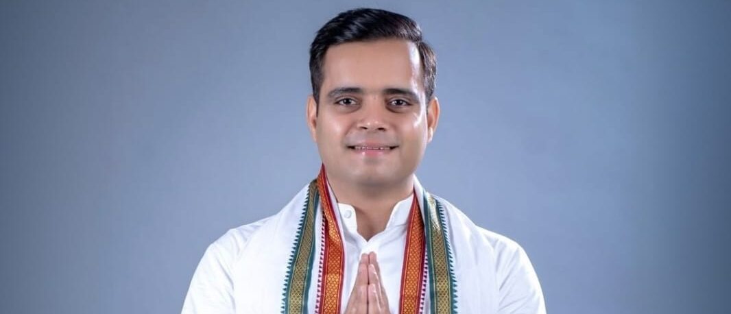 एक बारिश में डूबा गुरुग्राम, विकास के दावों की खुली पोल : वर्धन यादव